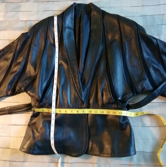 Vintage Yves Saint Laurent leather jacket - Picture 7 of 8